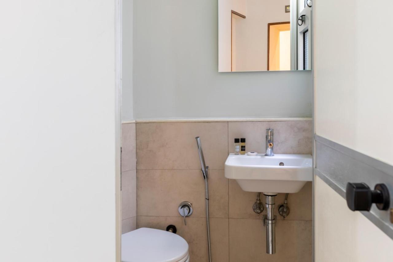 Deza Casa Vacanze Nazionale Joy Řím Exteriér fotografie